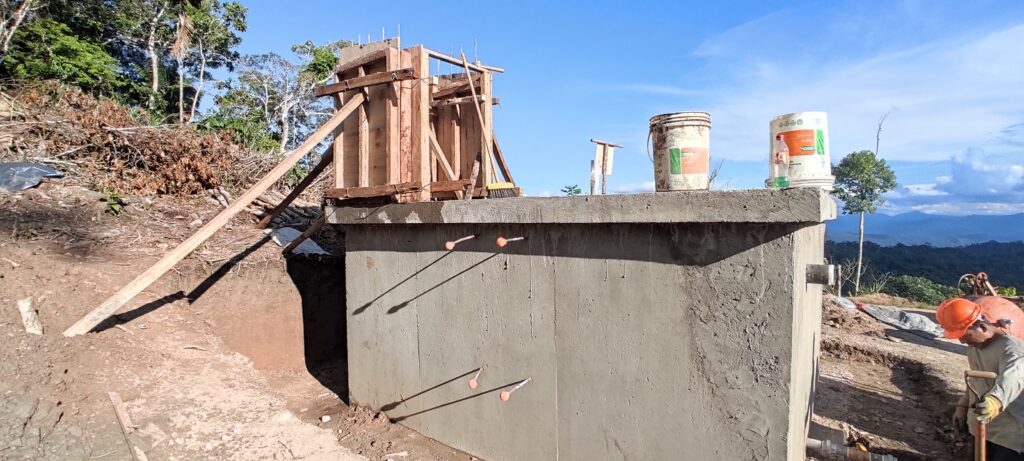 Proyectos 10. acabado de reservorio