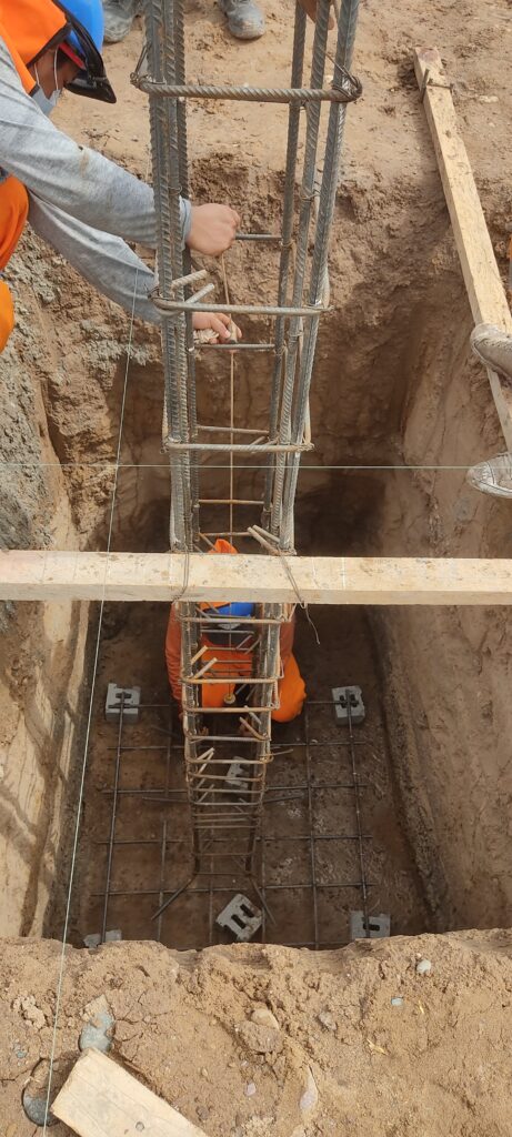 Proyectos 7. plomada en columna